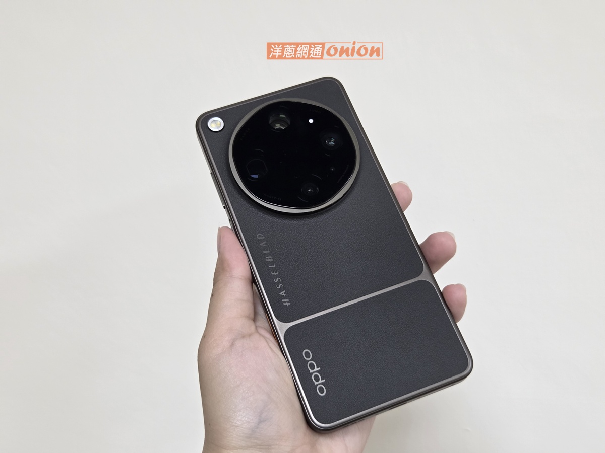 OPPO Find X9 Ultra 背面
